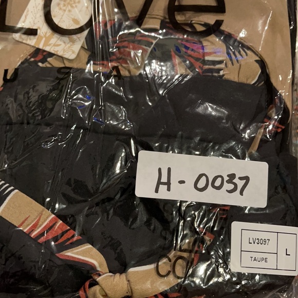 Halter Back Jumpsuit - Picture 6 of 6